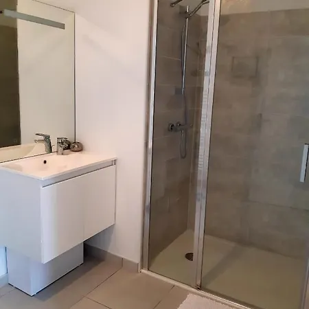 Logement Neuf Dans Residence Calme Parking Gratuit La Rochelle  Exterior foto
